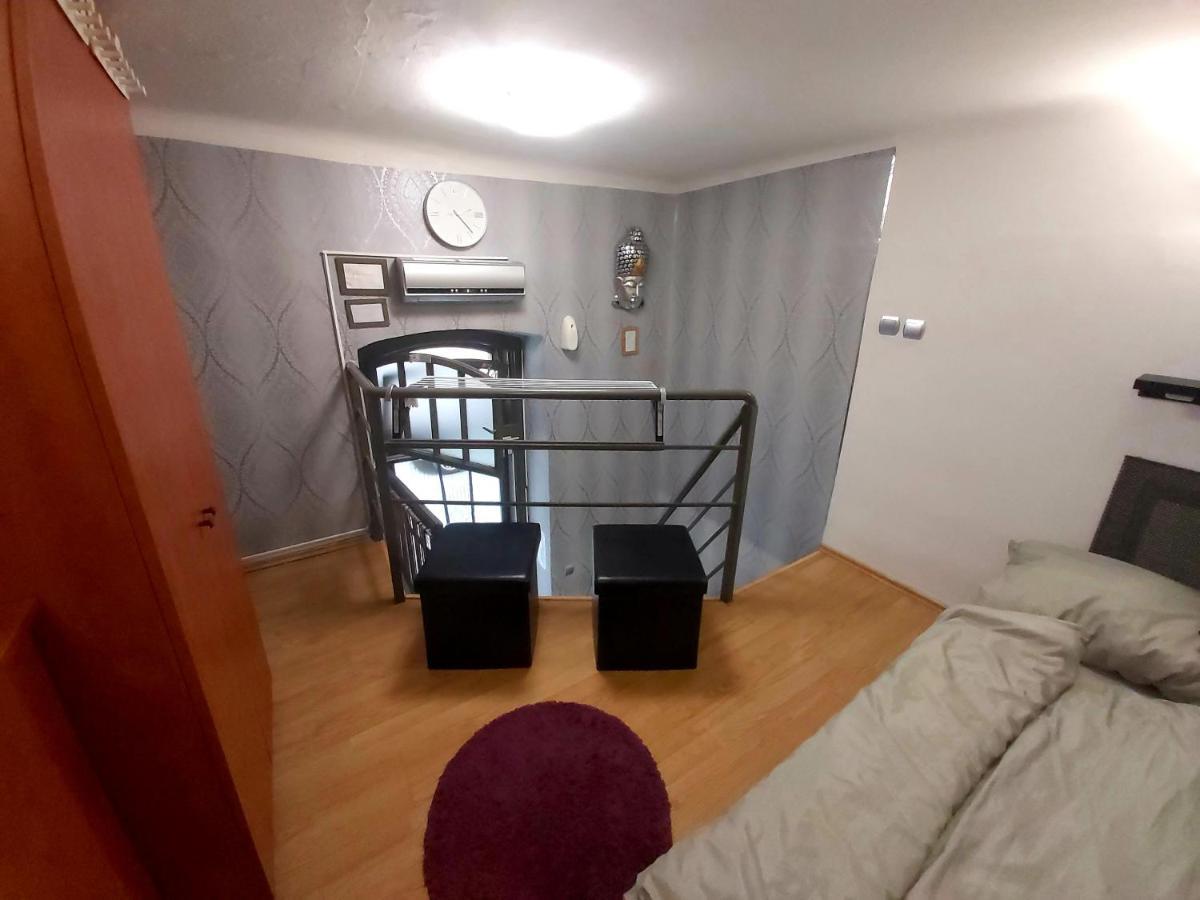 Like Studio City Centrum, Wifi, Terrace Budapest Exterior photo